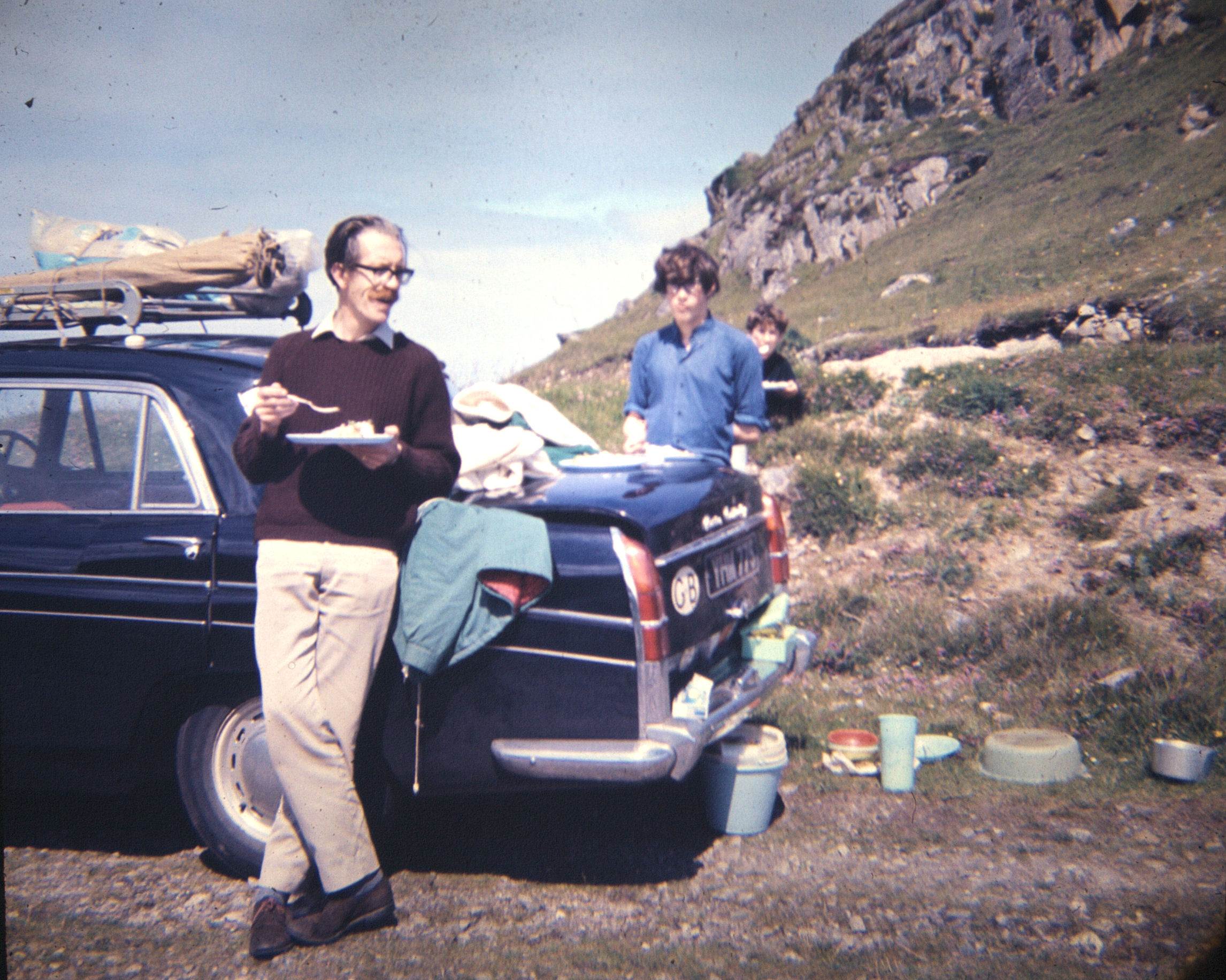 G12_1913-crop-Dad-steve68