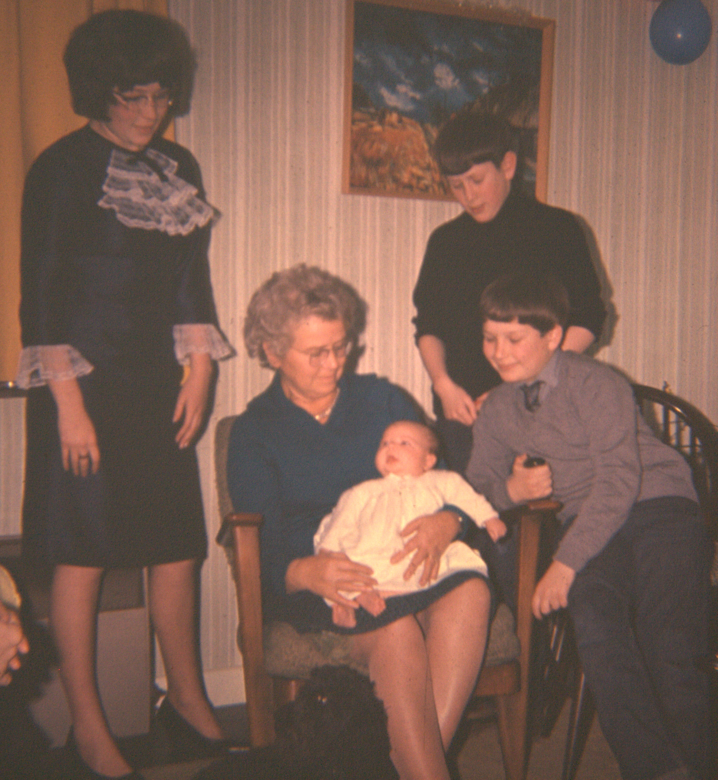 G12_1940-crop-jan-gran-sarah-steve-gus-christmas64
